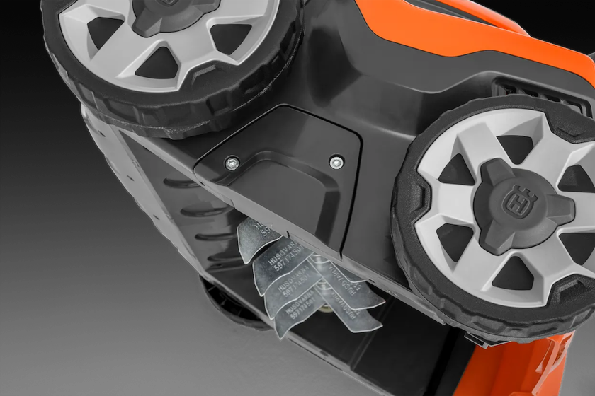 Arieggiatore Husqvarna S 138i senza batteria e caricabatterie